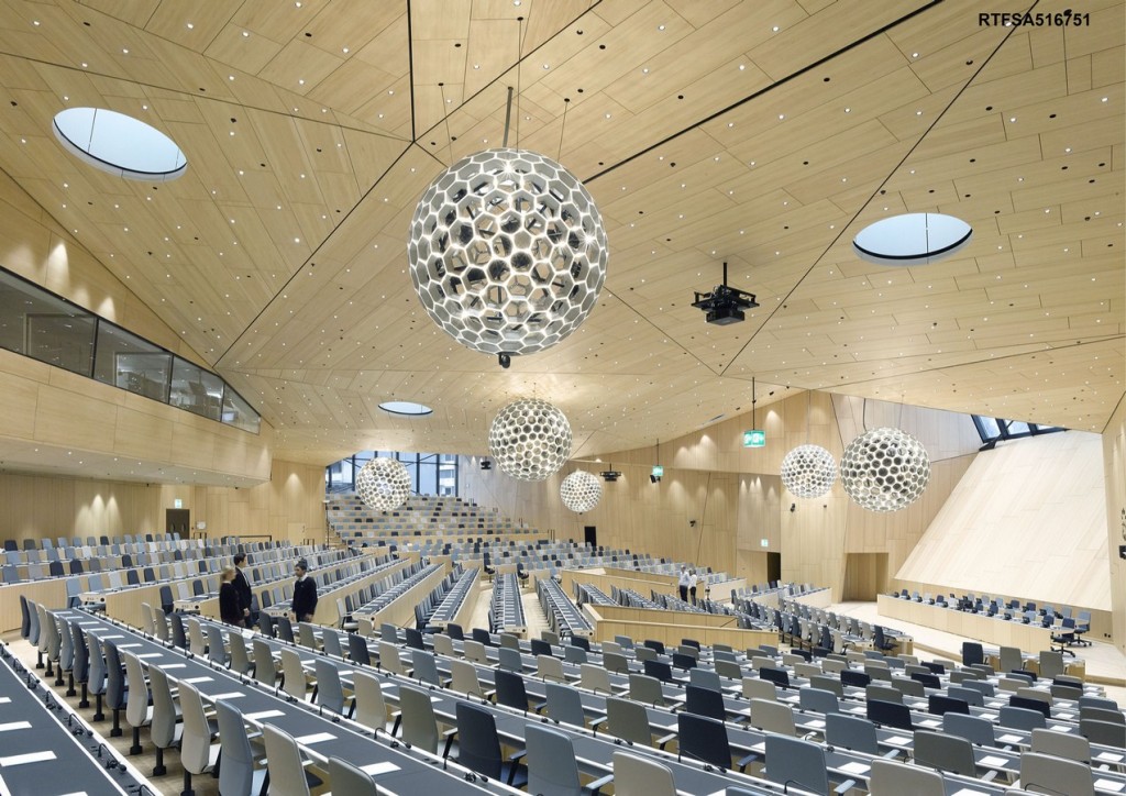 WIPOOMPI Conference hall | Behnisch Architekten - Sheet3